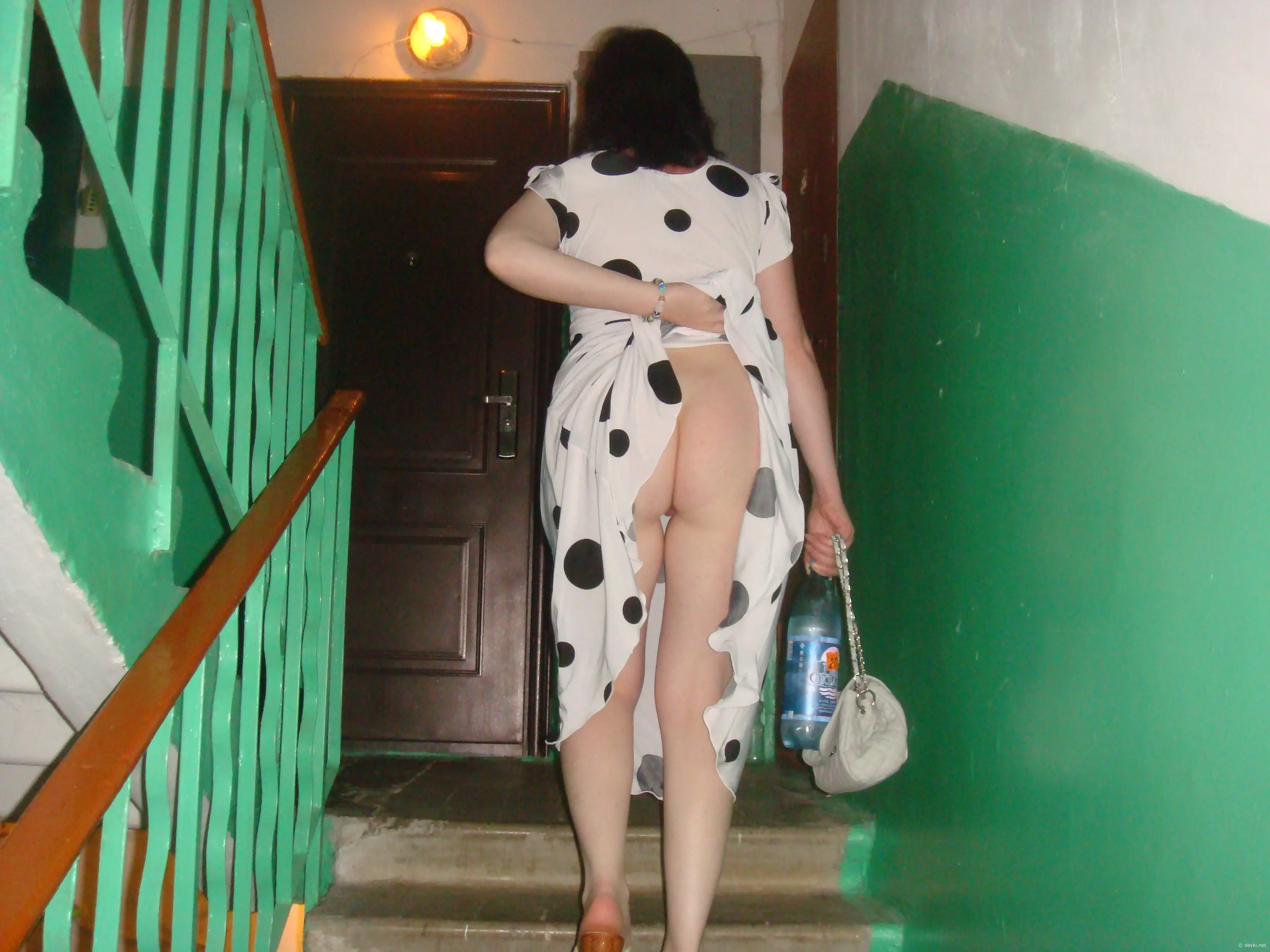 Russian girl poses naked on vacation - Amateur explicit photo