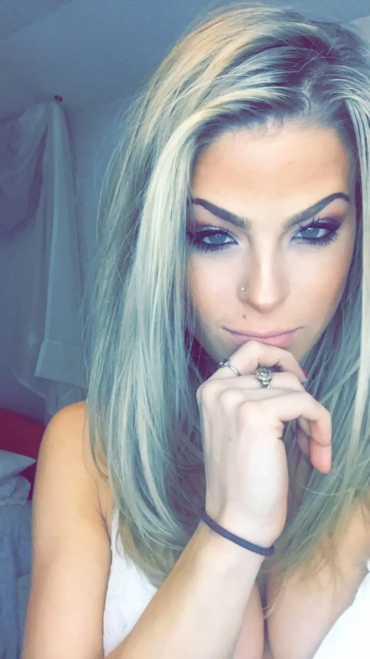 Seductive Blonde flaunts Nude Breasts in Perfect Shape