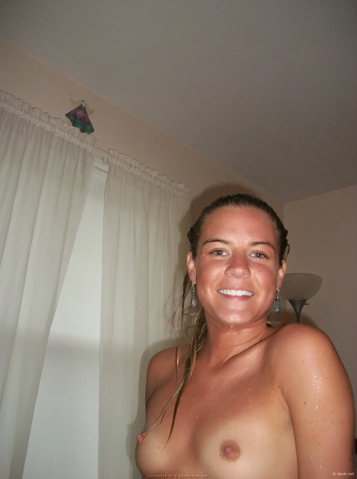 Free Nude Amateur Photos: Unfiltered Natural Beauty Exposed