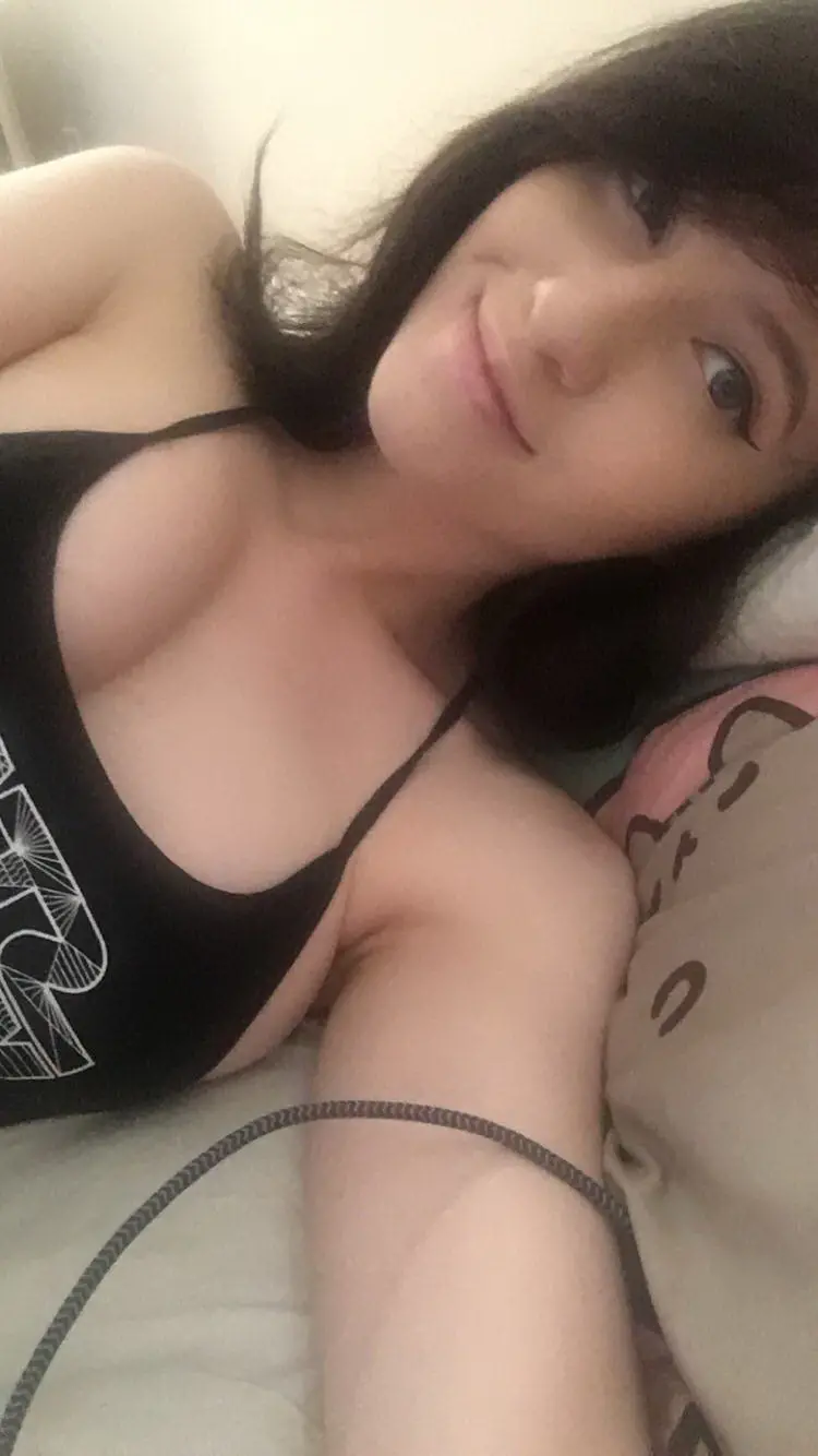 Explicit Nude Girl Photos: Raw Beauty Unveiled