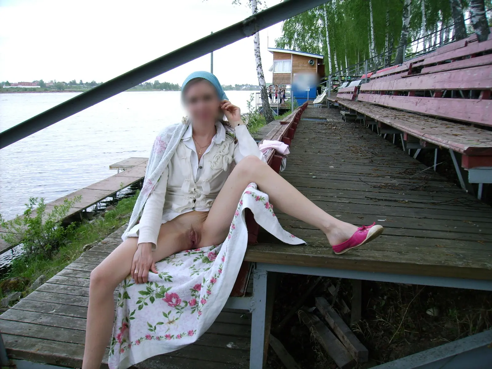 Shy Beauty's Wild Outdoor Adventure: Explicit Amateur Photos