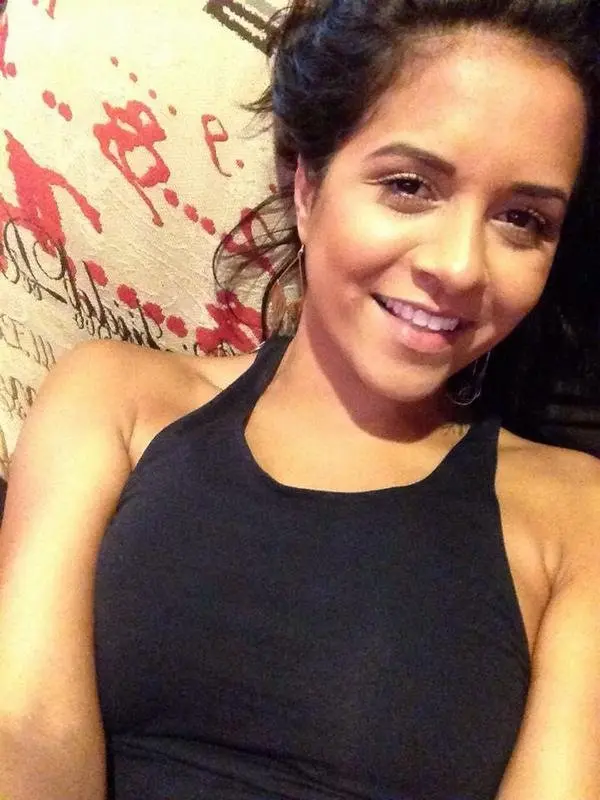 Hot Latina with Big Tits: Explicit Amateur Nude Photos
