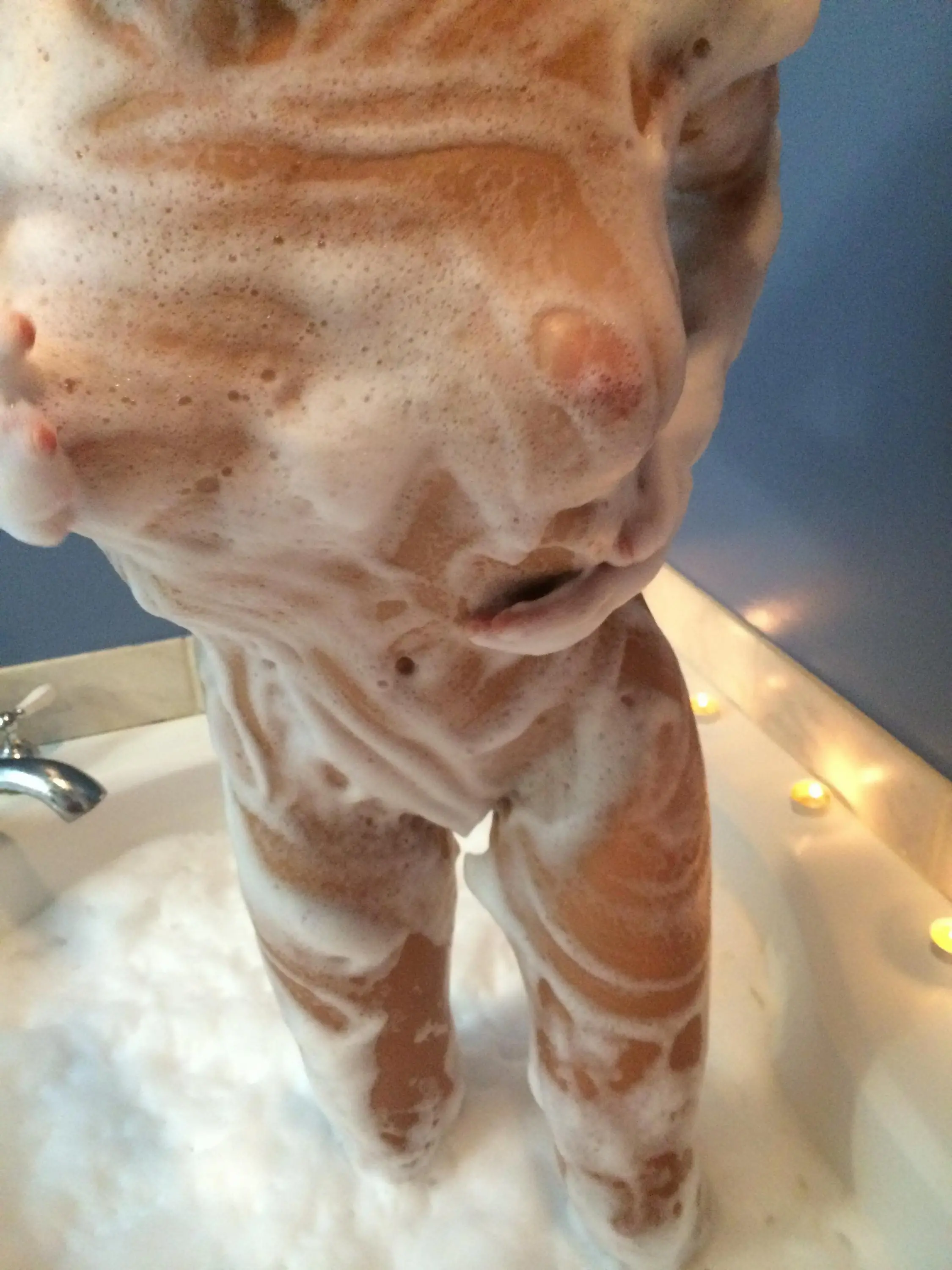 Explicit Amateur Photo: Naked Unknown Girl Spreading Legs