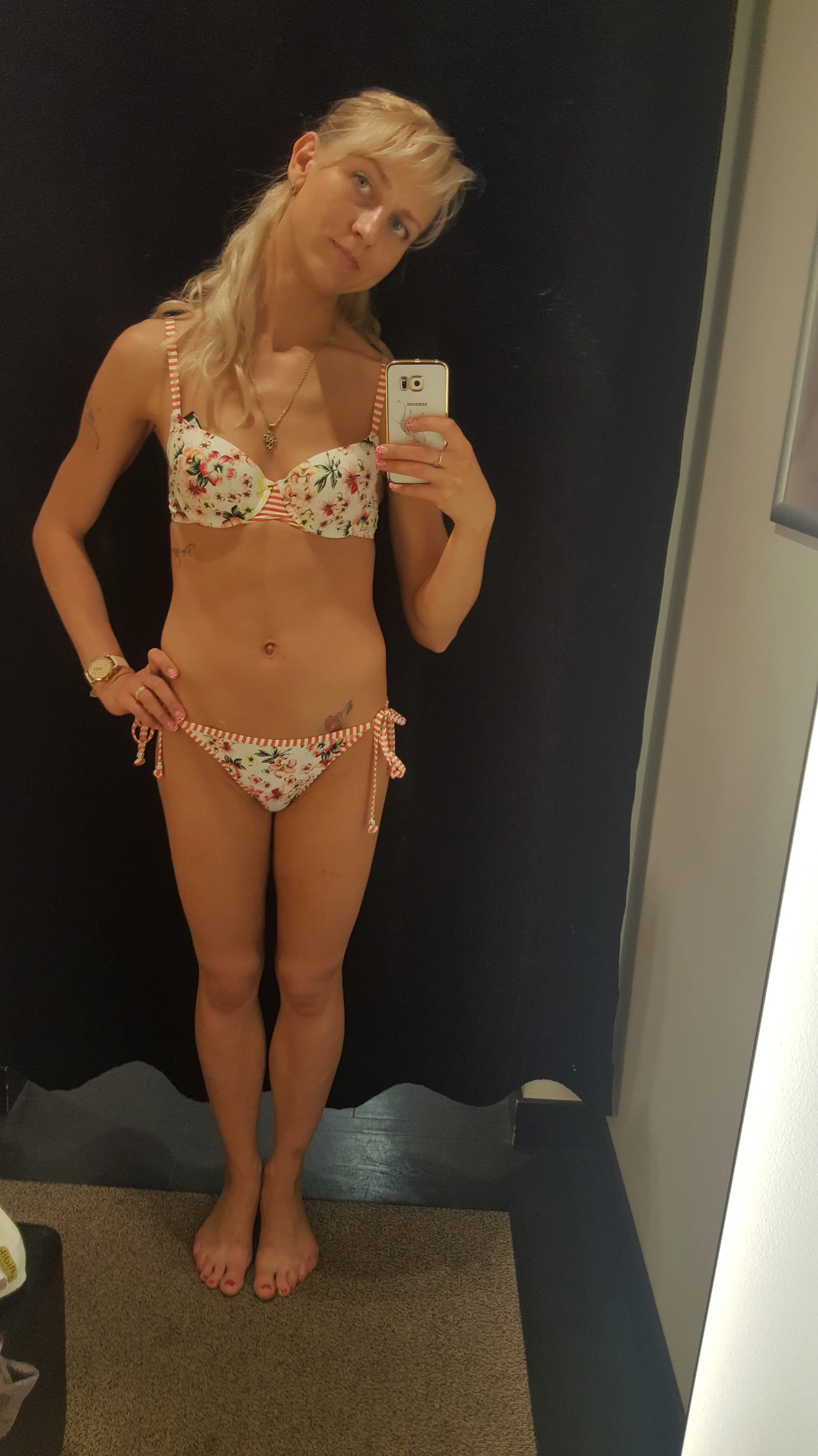 Skinny Blonde's Explicit Amateur Intimate Moments