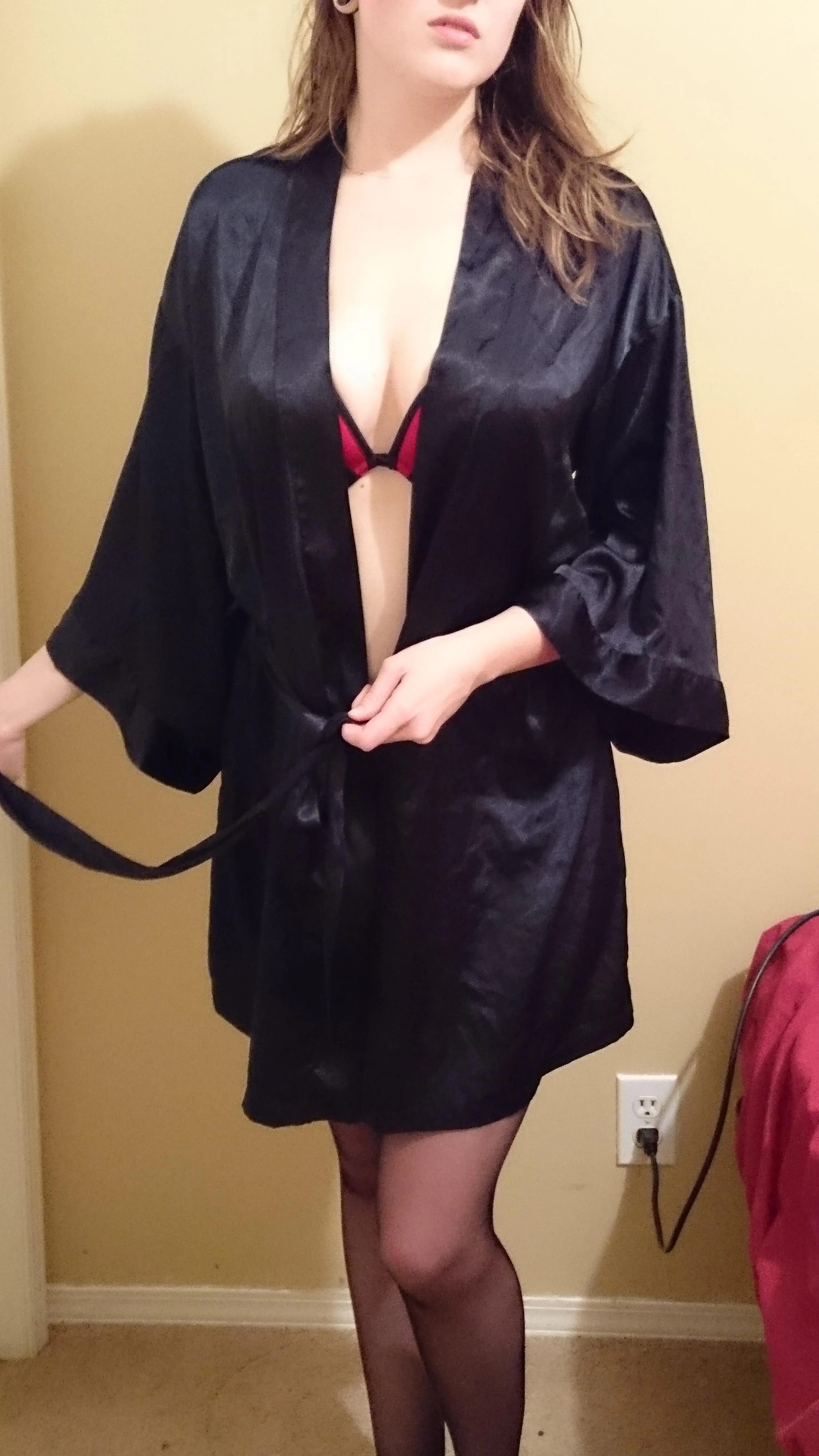 Hot Girl's Intimate Selfies: Explicit Amateur Photos