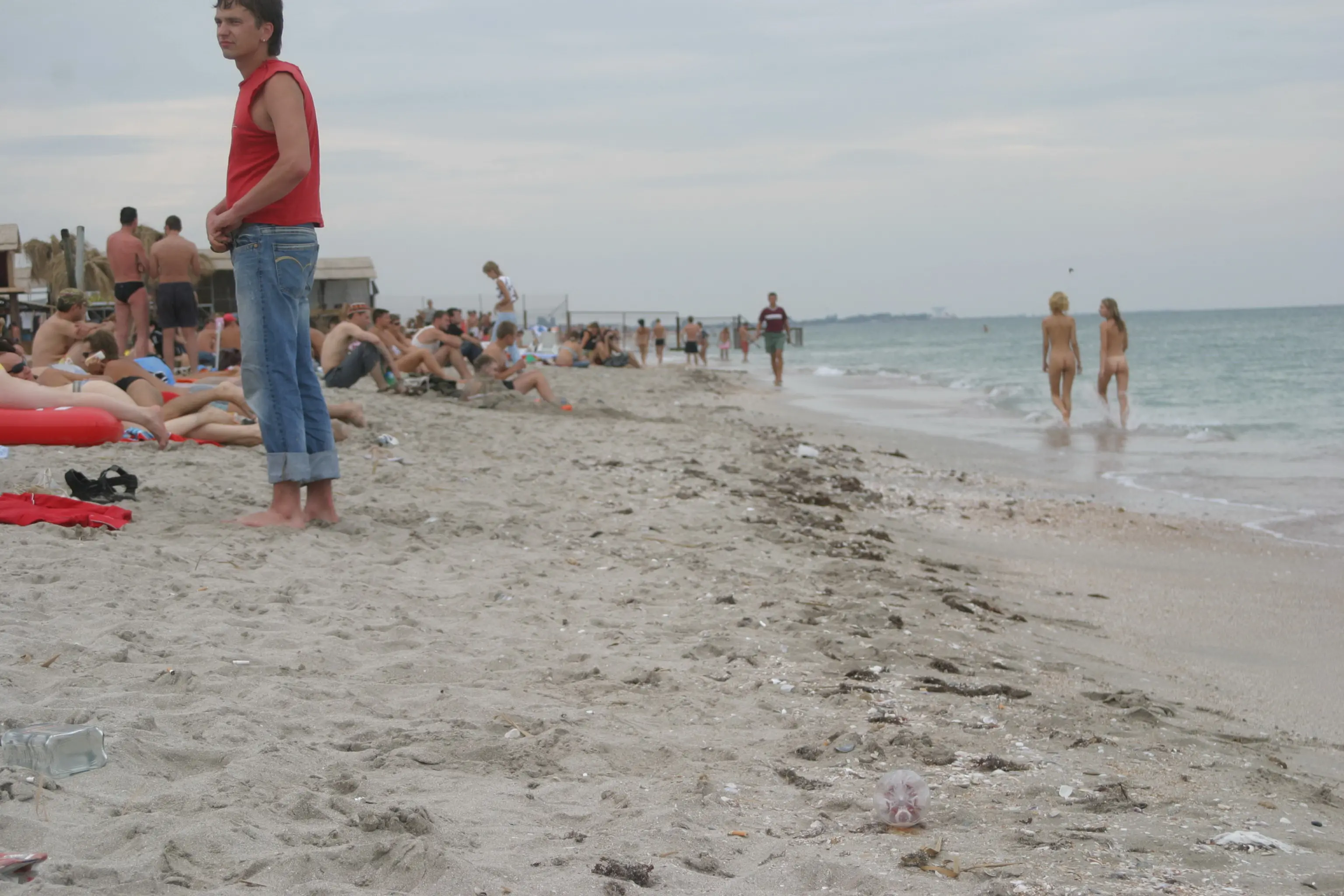 Naked Beauties from Kazantip Festival on the Beach: Explicit Amateur Photos