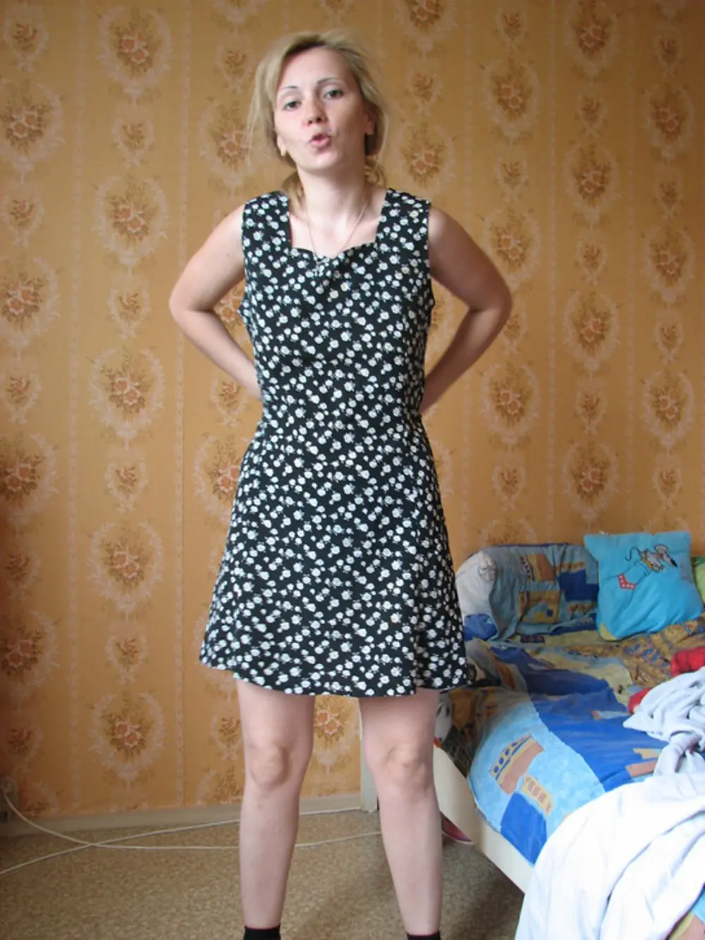 Naked Beauty: Amateur Photo of Stunning Olga in the Nude