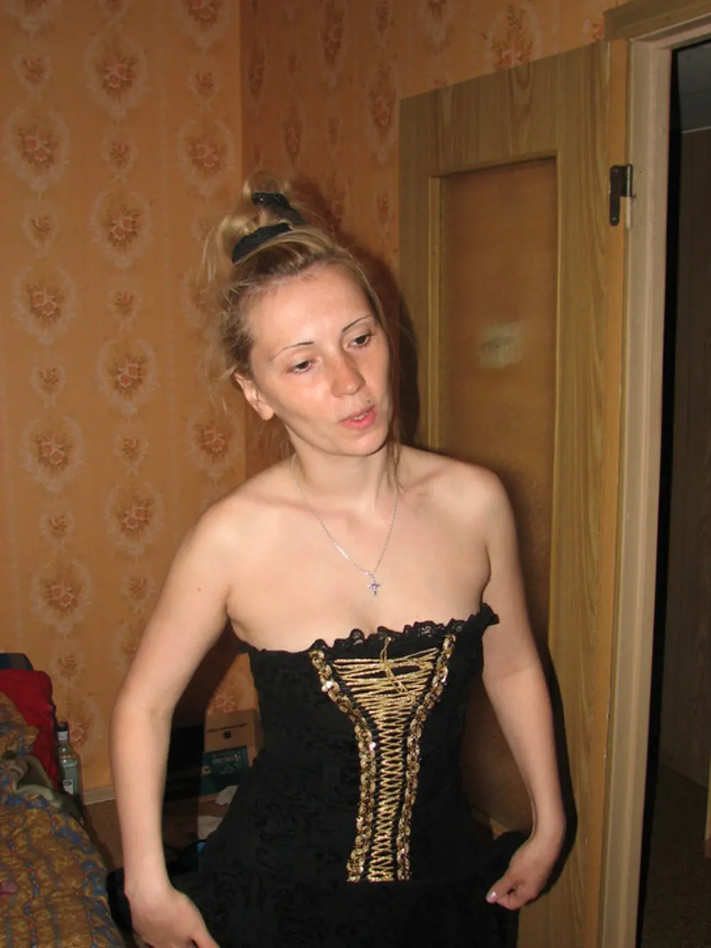 Naked Beauty: Amateur Photo of Stunning Olga in the Nude