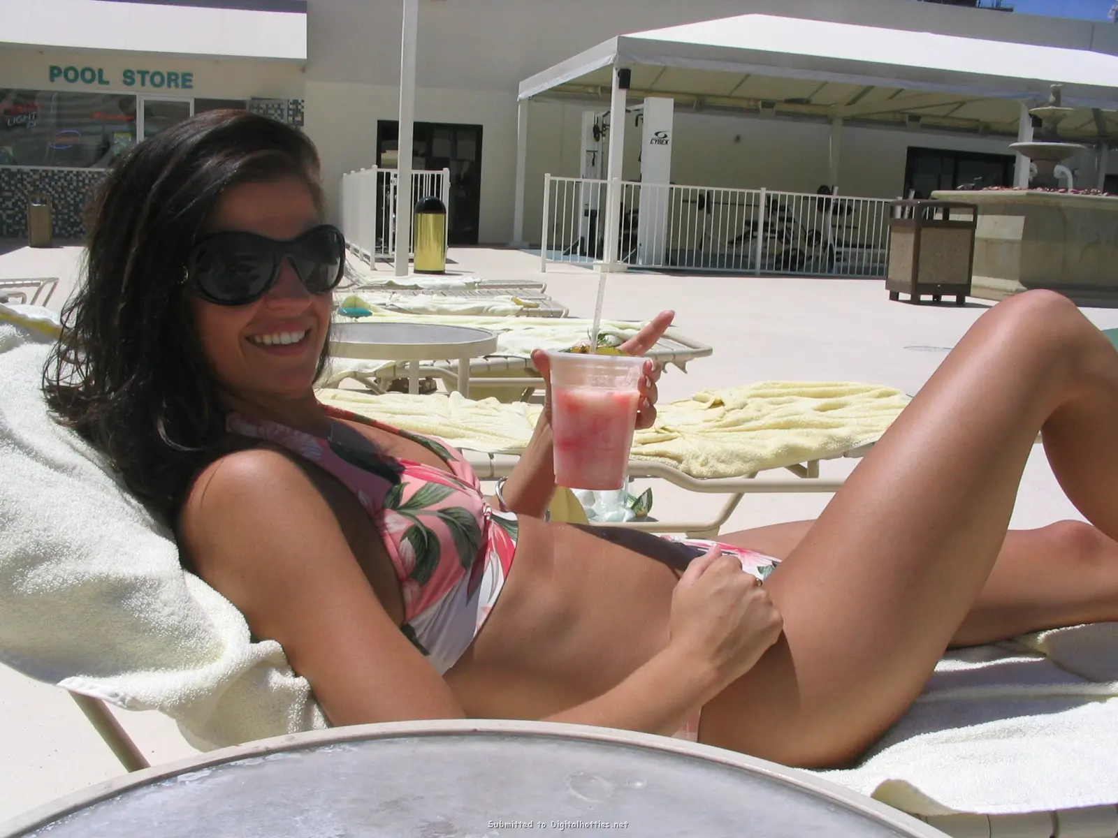 Seductive Beauty with Juicy Booty Ready for Explicit Sex