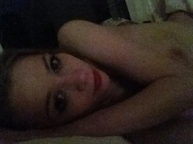 Amateur Blonde with Huge Natural Tits, Nude Selfie Photo