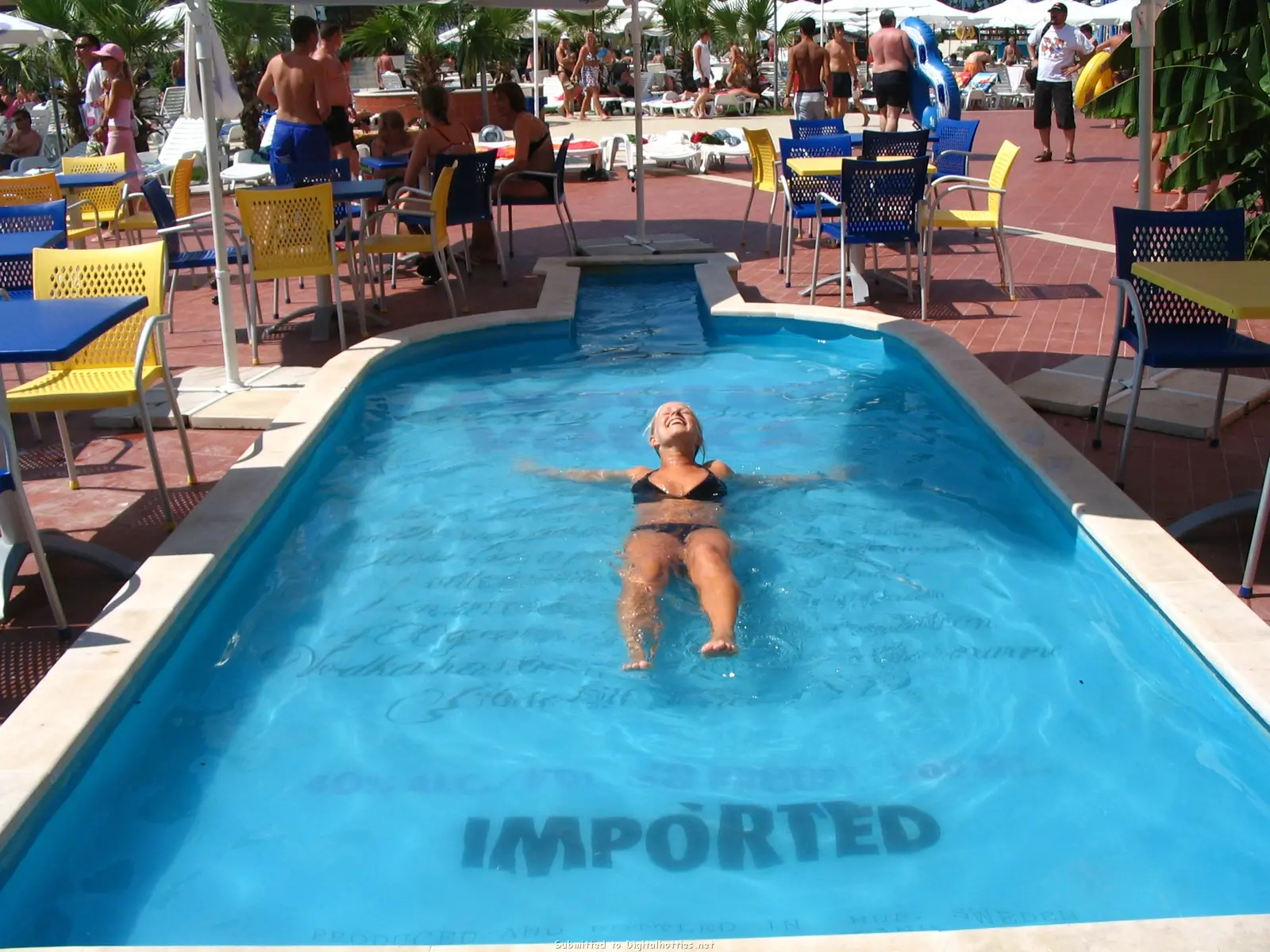Explicit Amateur Photo of Naked Blonde from Vacation - XXX Content