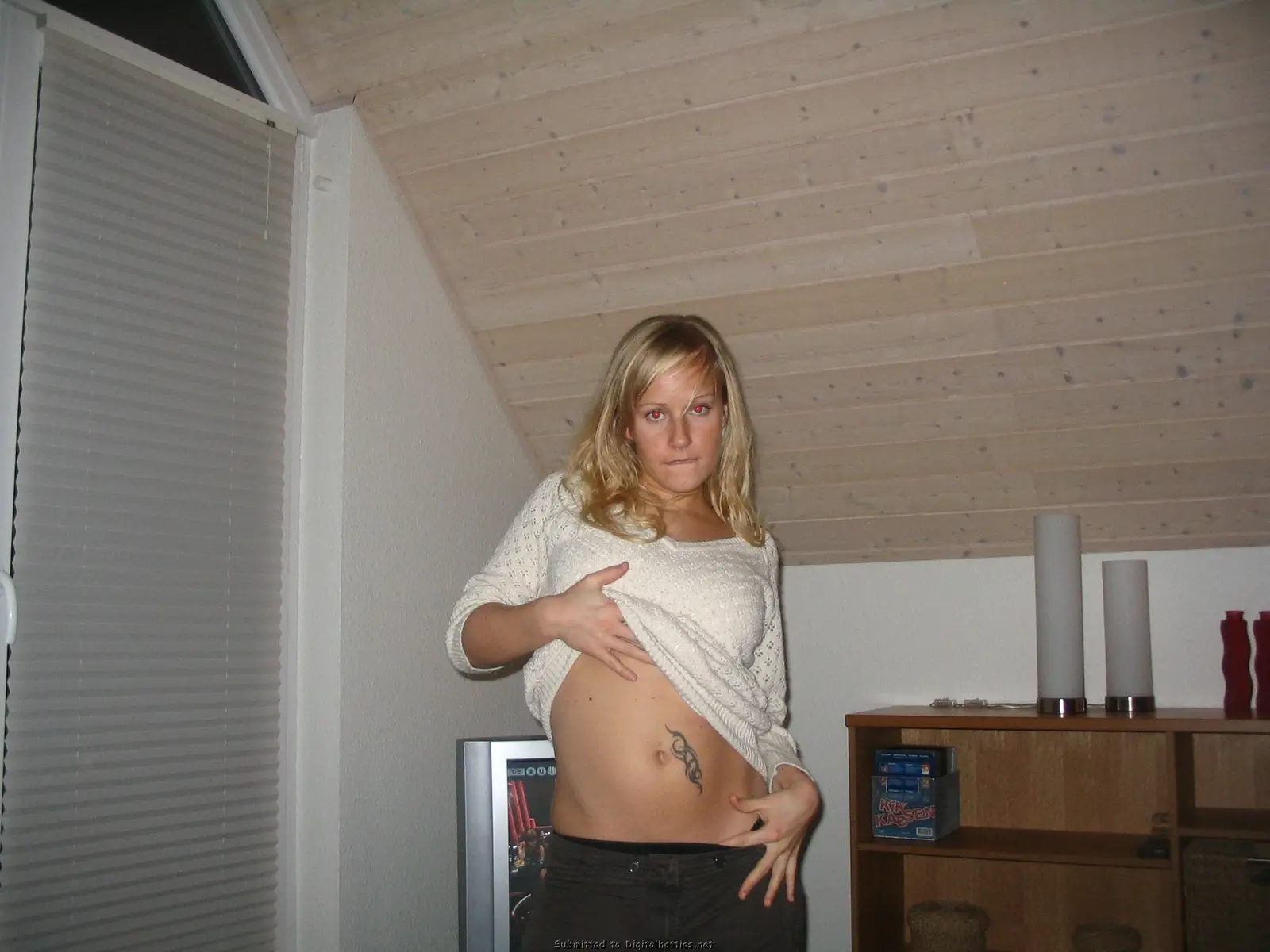 Explicit Amateur Photo of Naked Blonde from Vacation - XXX Content
