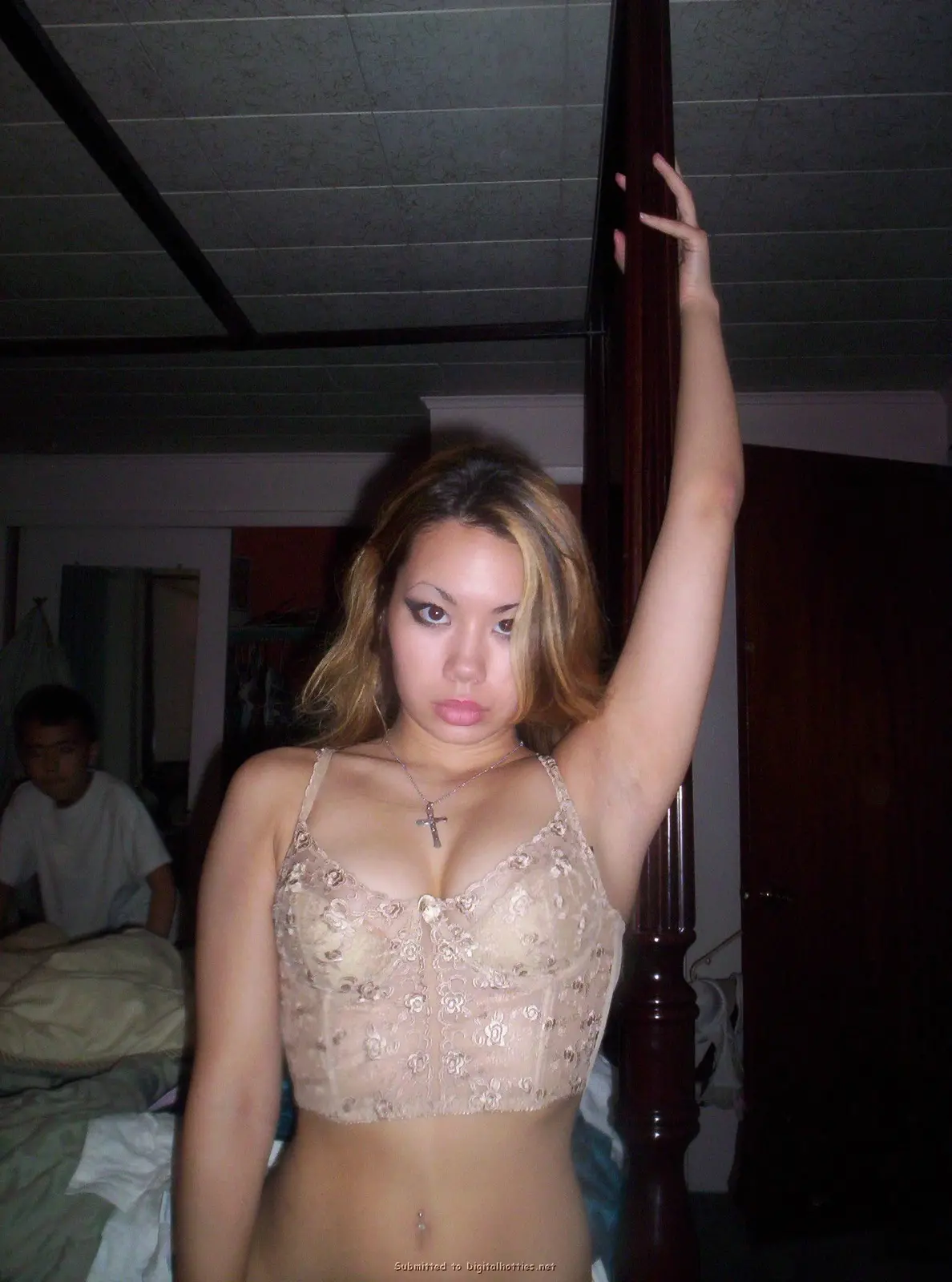Explicit Nude Selfie: Young Asian Student Poses Naked in Amateur Photo