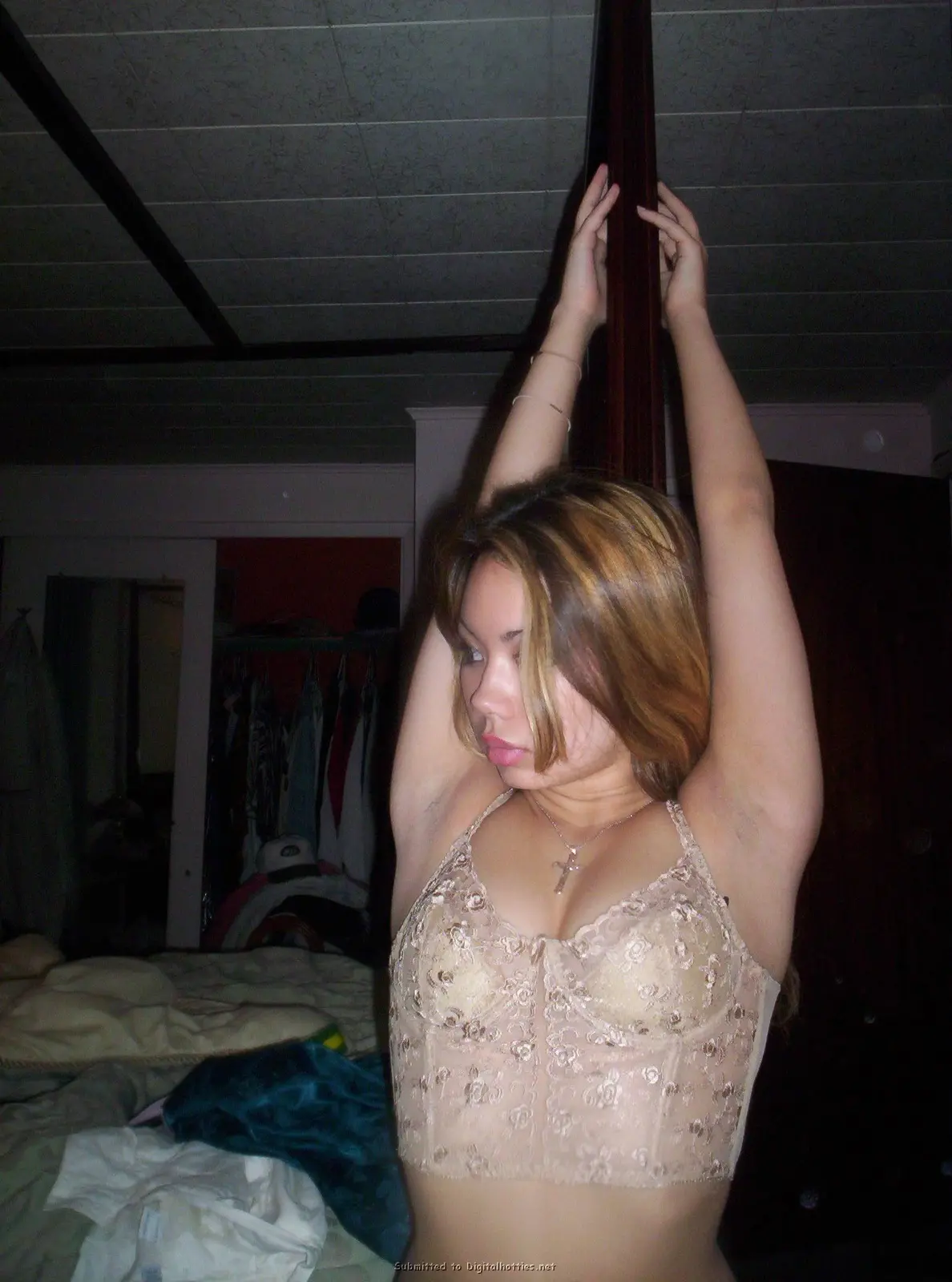 Explicit Nude Selfie: Young Asian Student Poses Naked in Amateur Photo