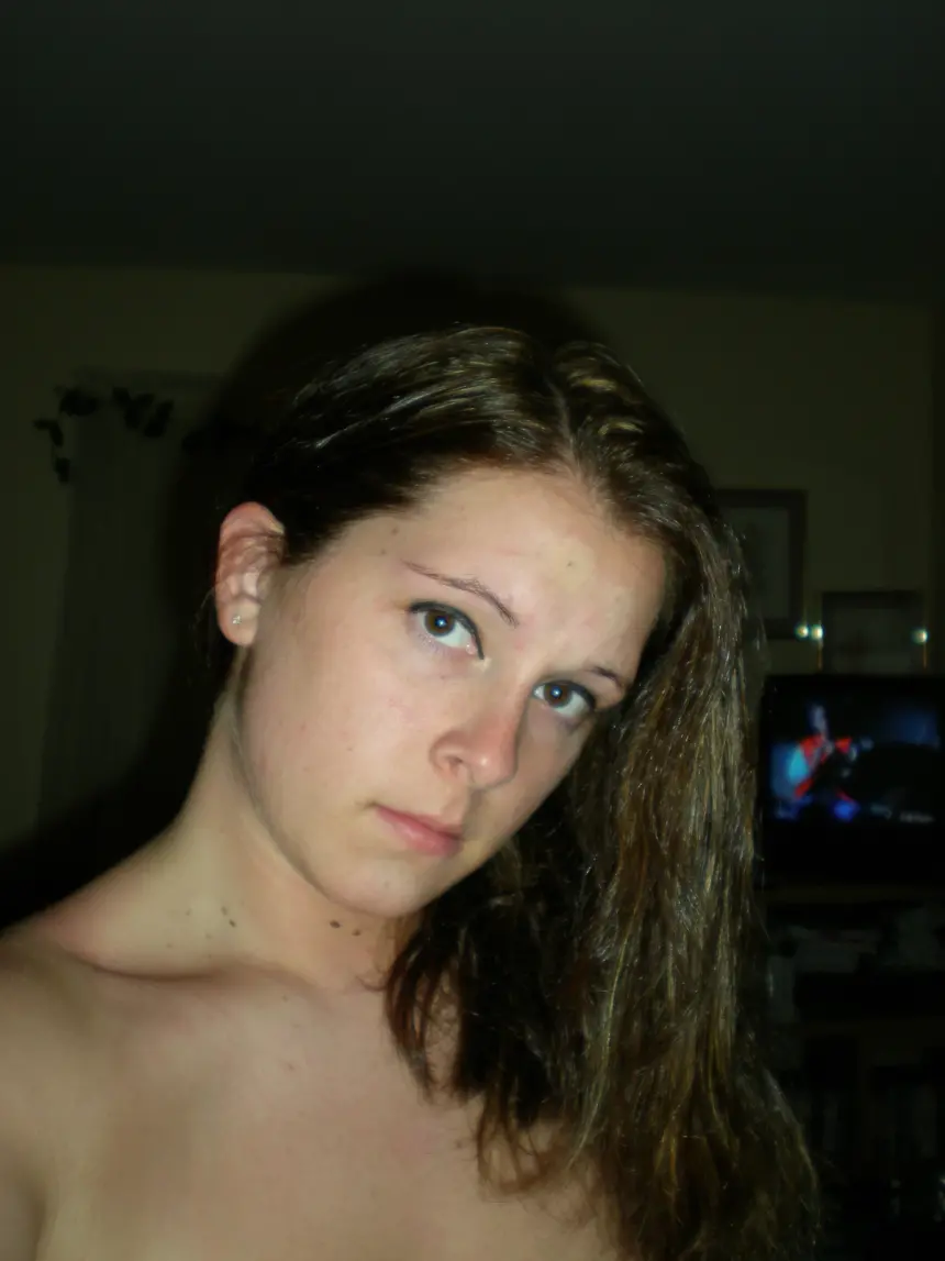 Exposed: Amateur Shows Off Tits and Ass