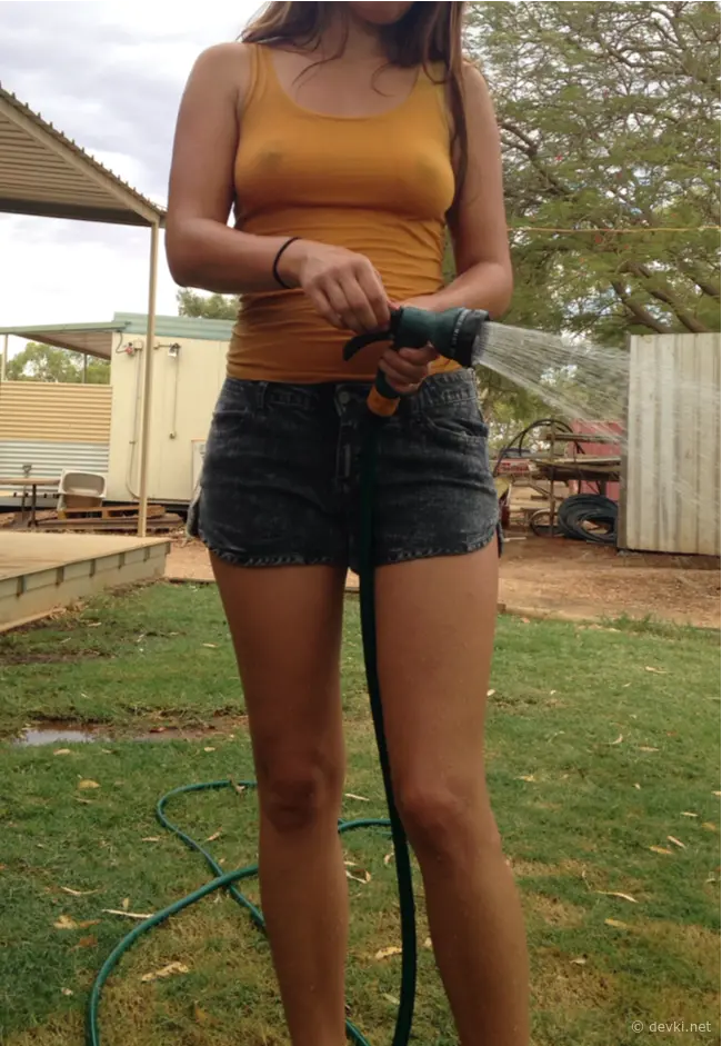 Shy Girlfriend Reveals Perfect Body: Explicit Amateur Photo