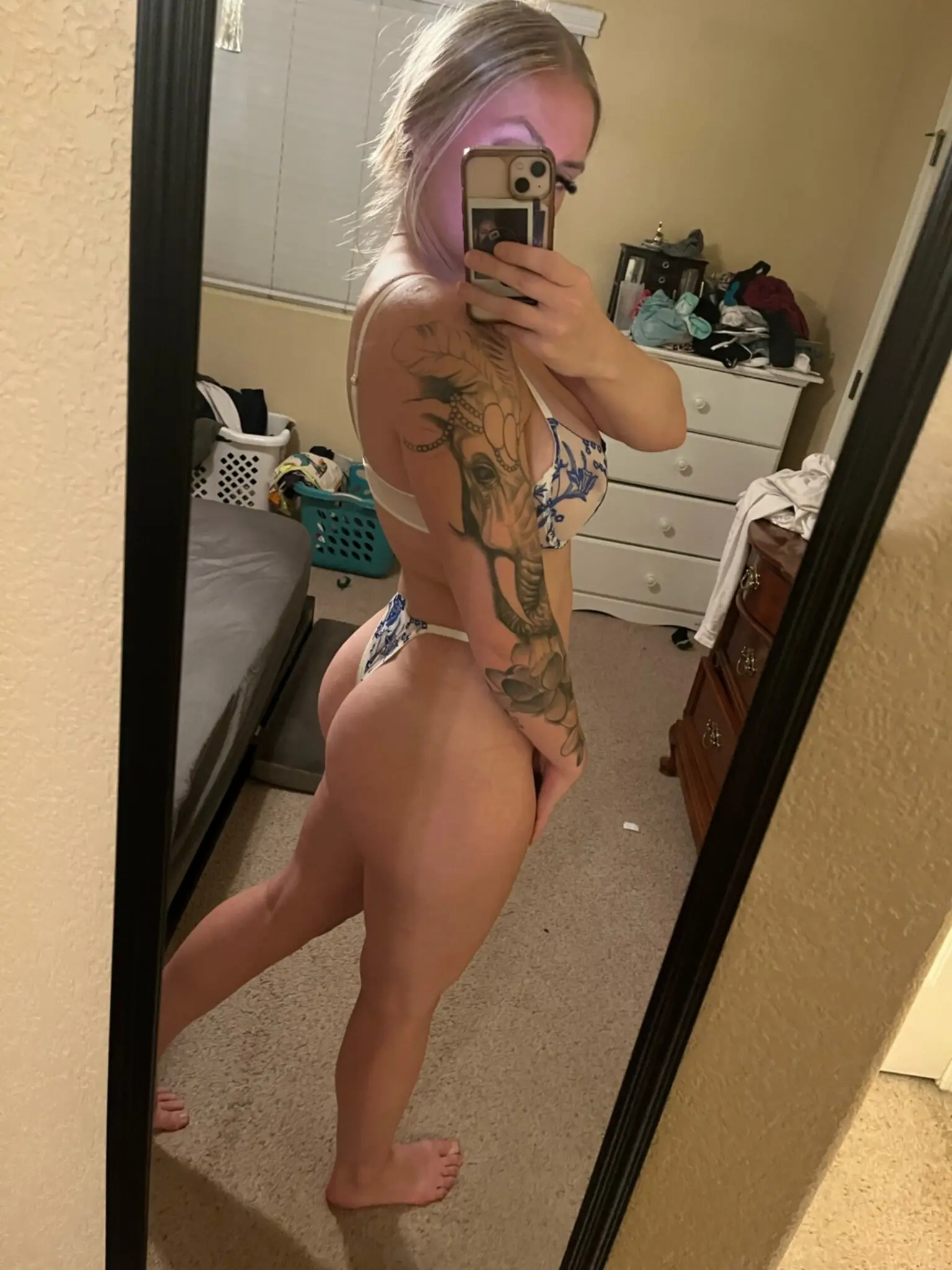 Blonde Slut Exposed in Amateur Photos: Explicit Exhibitionism Shot