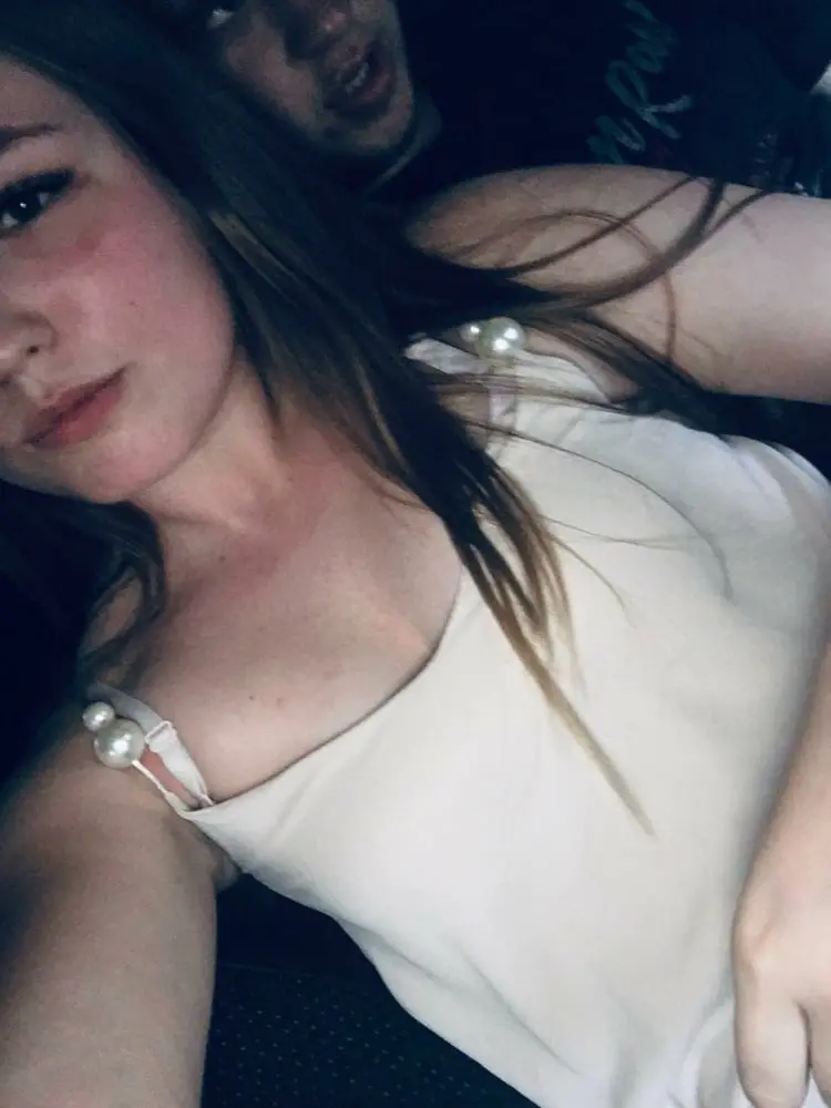 Hot Russian Girlfriend Amateur Sex Photos - Explicit and Sexy