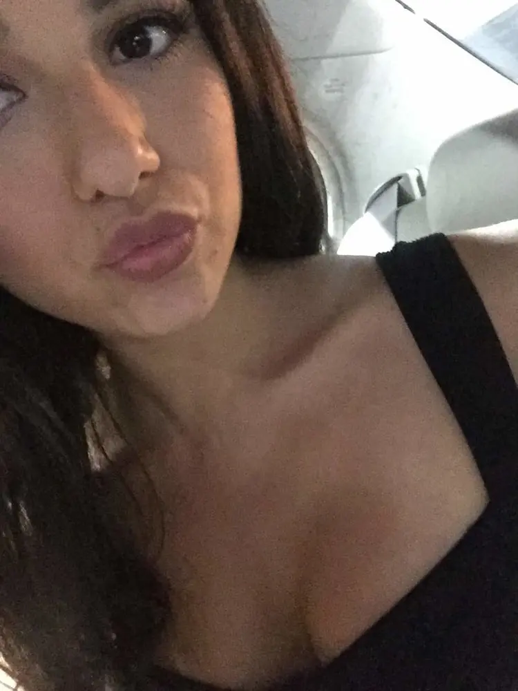 Intimate Erotic Photos of Passionate Girlfriend - Amateur Explicit Content