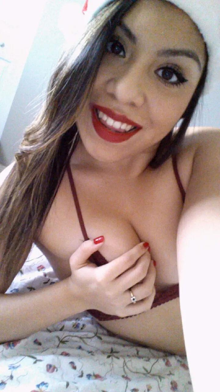 Excited Wet Latina Having Fun - Amateur Explicit Photo